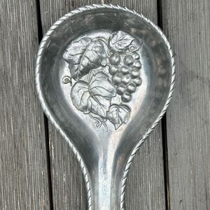 Lenox Pewter Grape Weave Spoon Rest
